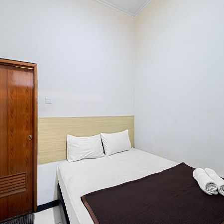 Bantal Guling Alun Alun Bandung Hotell Eksteriør bilde