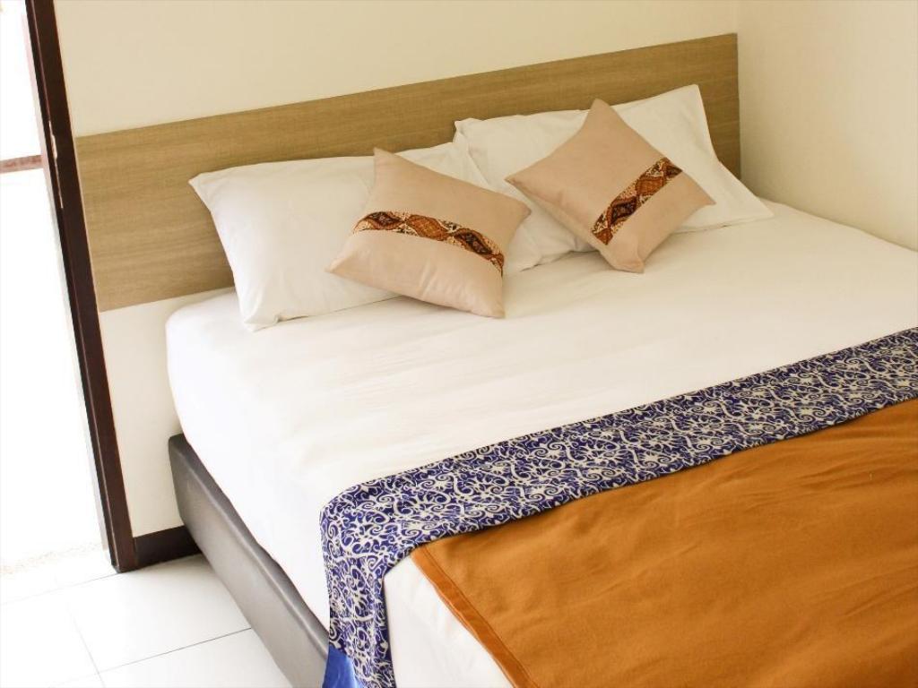 Bantal Guling Alun Alun Bandung Hotell Eksteriør bilde