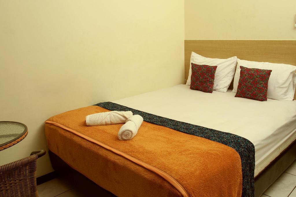 Bantal Guling Alun Alun Bandung Hotell Eksteriør bilde