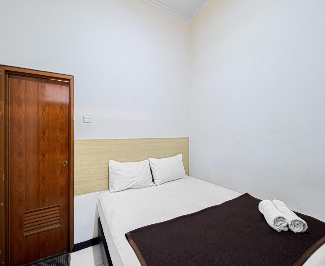 Bantal Guling Alun Alun Bandung Hotell Eksteriør bilde
