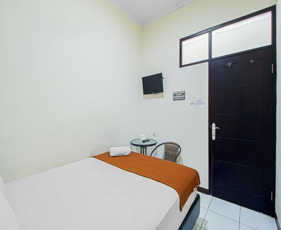Bantal Guling Alun Alun Bandung Hotell Eksteriør bilde