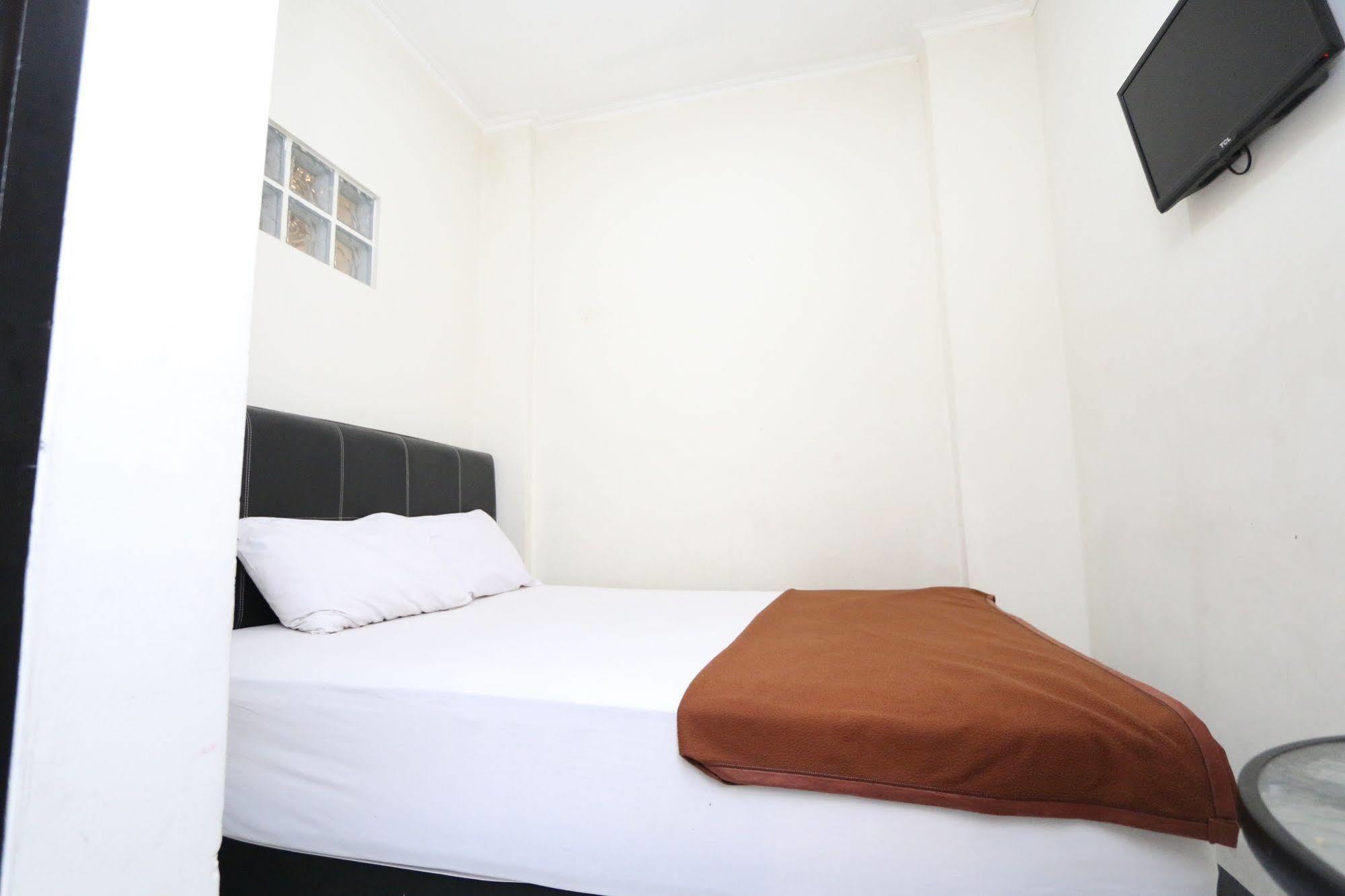 Bantal Guling Alun Alun Bandung Hotell Eksteriør bilde