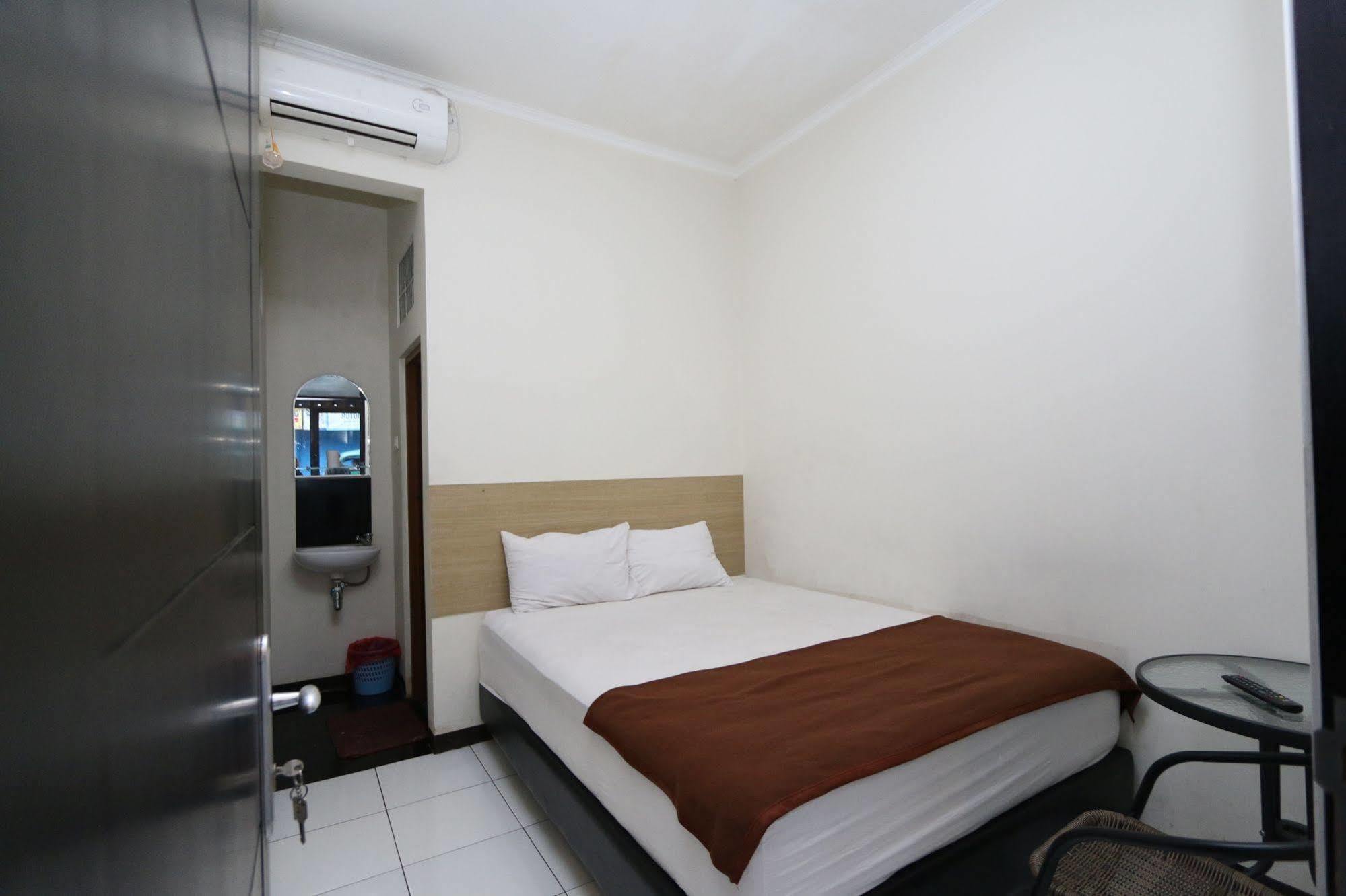Bantal Guling Alun Alun Bandung Hotell Eksteriør bilde